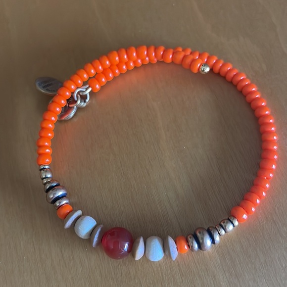 Alex and Ani vintage - Picture 3 of 4